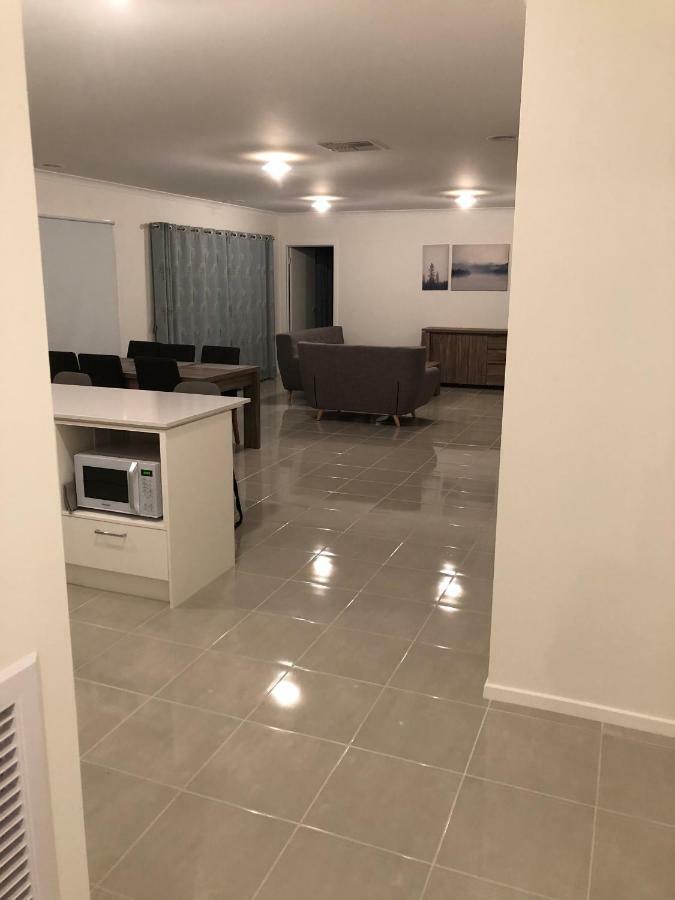 Apple House Tarneit North Διαμέρισμα Εξωτερικό φωτογραφία